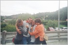 faus-bond-con-eli-esther-y-lucia.jpg
